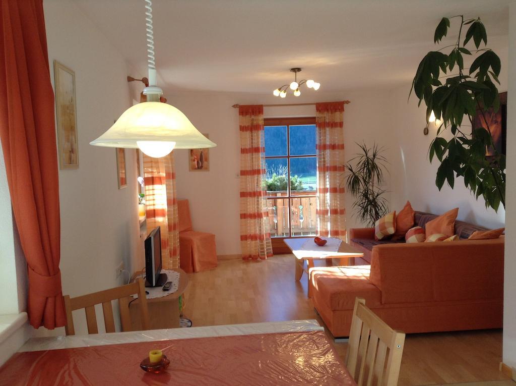 Appartement Oberlechnerhof Rasun di Sopra Room photo